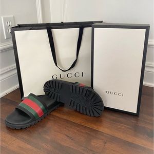 Like new. Still firm. Spotless as bought. Everything in box as purchased and tag